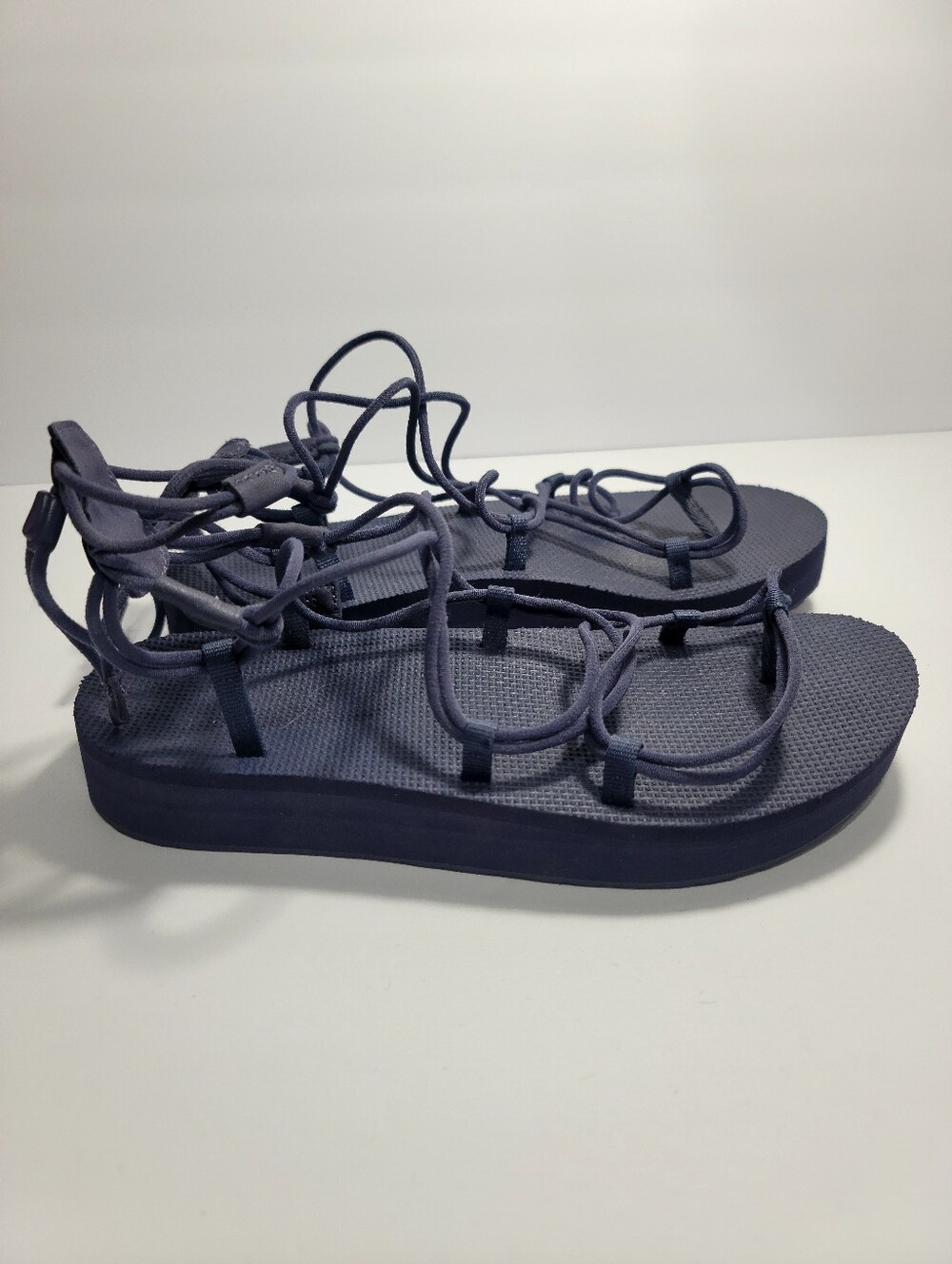 Teva Women's Blue Lace-Up Strappy Sandals 9